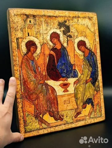 Икона Святая Троица. 36*30 с подставкой — оригинальный подарок