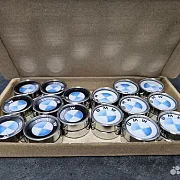 Подарочный комплект стальных фишек для нард «BMW» — фотография 4