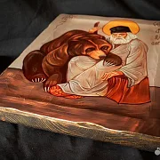 Икона "Св. Прп. Серафим Саровский с медведем" — необычный подарок — фотография 4