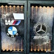 Нарды под стеклом «BMW против Mercedes» — красивый подарок — фотография 2