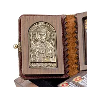 Книга с молитвами "Николай Чудотворец" — книга в кожаном переплёте в подарок — фотография 6