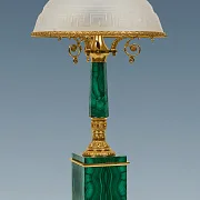 На память: Настольная лампа «Премьер» из малахита — фотография 2