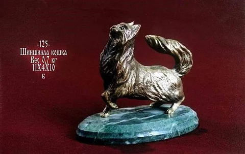 Скульптура «Кошка шиншилла» на змеевике — красивый подарок