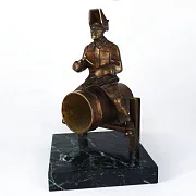 Подарочная бронзовая композиция «Сварщик» на змеевике — фотография 3